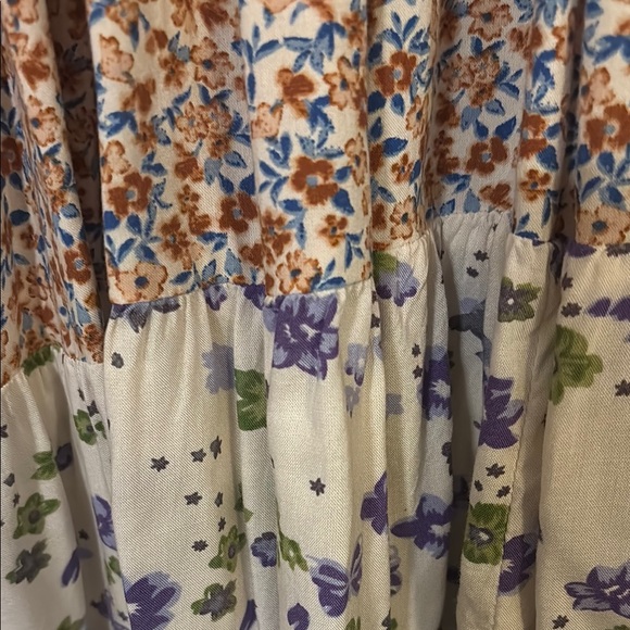 Tan Tiered Midi Sundress - Picture 5 of 6